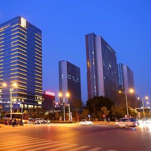Jiuhua Jin Jiang International Hotel Чжэньцзян Exterior photo